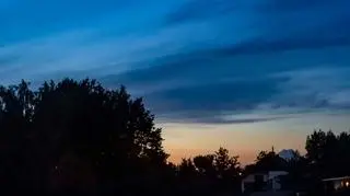 Srebrzyste obłoki w Dąbrowie Tarnowskiej (Małopolskie)