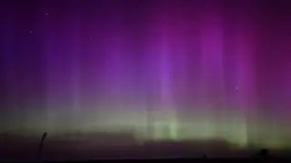 Zorza polarna (aurora borealis) w miejscowości Rowy