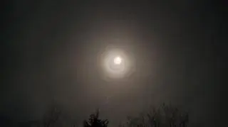 Księżycowe halo 