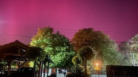 "O tej nocy będziemy mówić latami". Zorza polarna rozświetliła niebo nad Polską