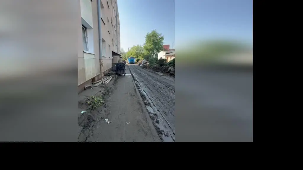 099431b2-8a73-475c-984a-b9328c42a1de_glucholaz1