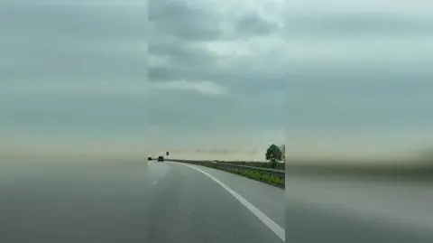 Chmura piachu i pyłu