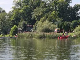 Poszukiwania na jeziorze Ełckim