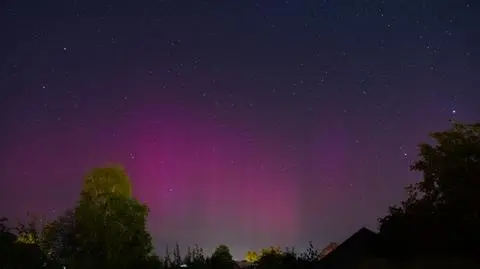 Światła Północy pomalowały niebo nad Polską