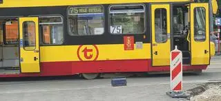 Wykolejony tramwaj, Warszawa Wola