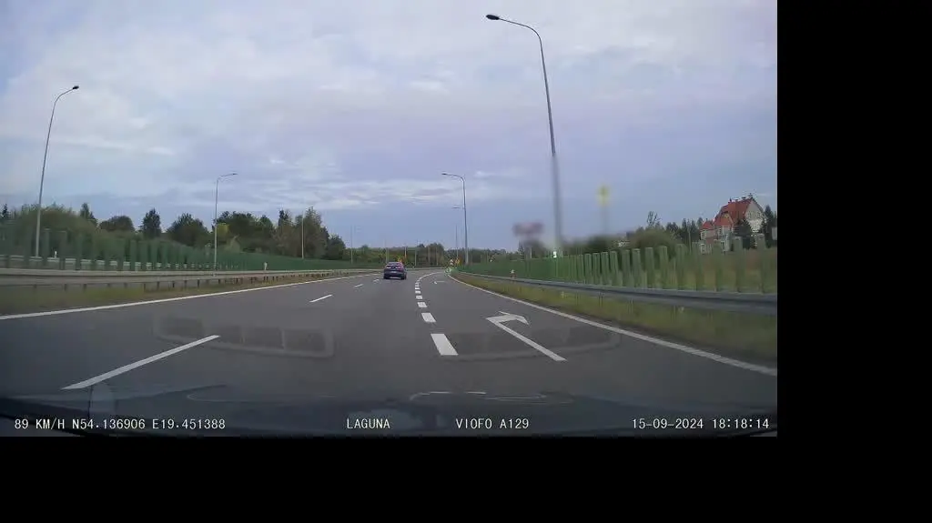 8c525a4e-c4a5-4cae-ad5f-26327cd1b9f6_elblagok