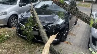 Uszkodzony samochód w Międzychodzie (6.07)