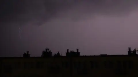 Za mieszkańcami Ustki niespokojna noc