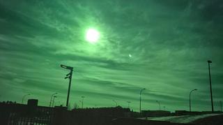 Częściowe zaćmienie Słońca, Islandia 