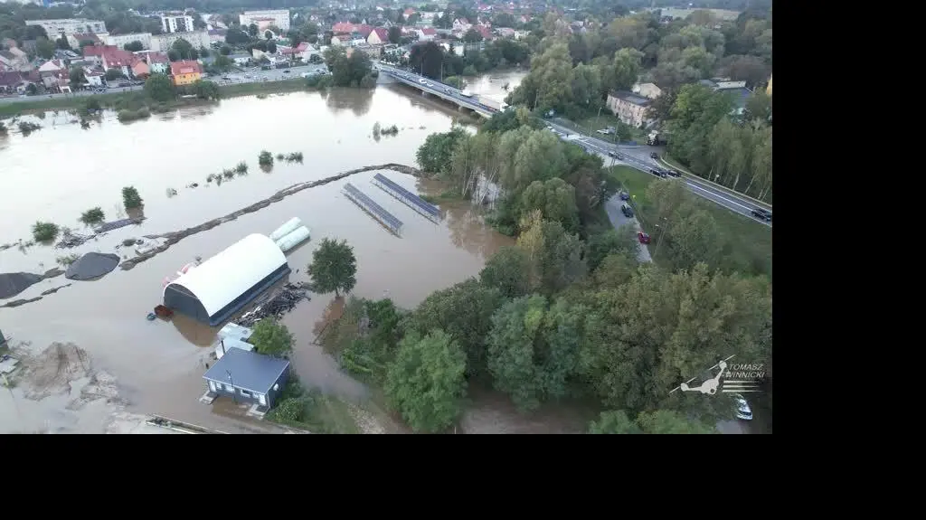 7ce12219-fd6a-4661-bfc0-e4461ea5f5c9_0918