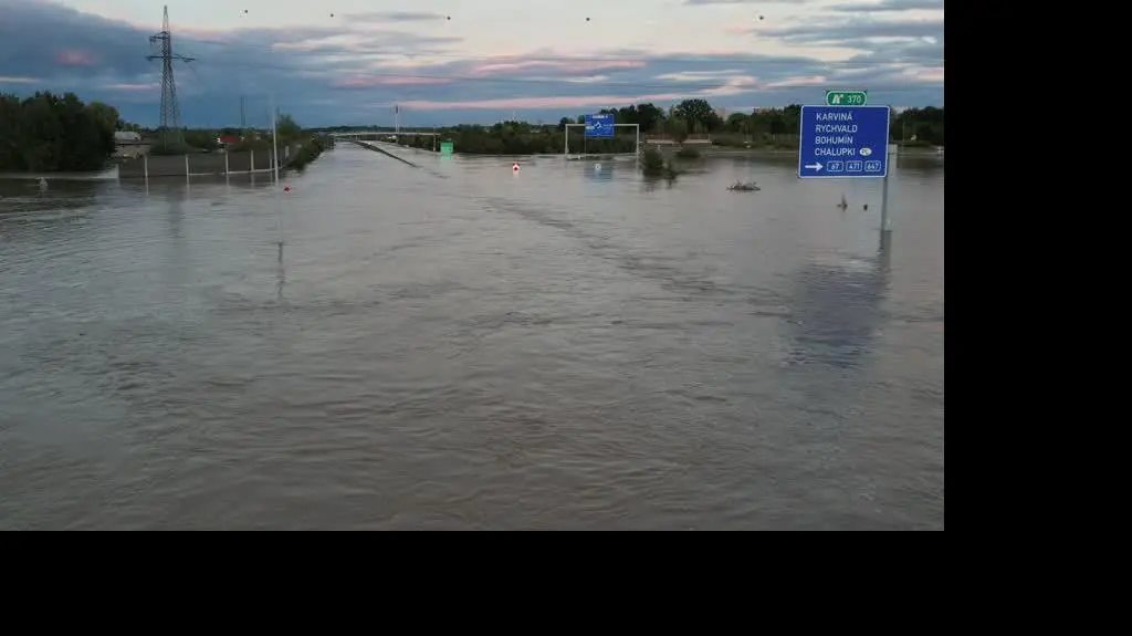 e4011cd3-c9ba-493c-9805-18ff90fd2ab4_DJI_0477