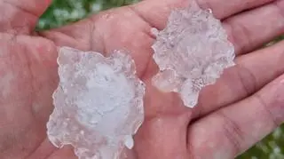 Gradobicie w gminie Czernica (Śląskie)