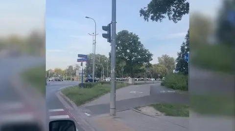 Motocyklista trafił do szpitala po zderzeniu z autem osobowym