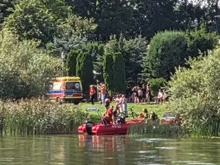 Poszukiwania na jeziorze Ełckim