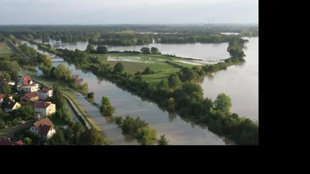 e0cc9bdb-aea0-4bbd-8049-eade83ee216e_DJI_0896