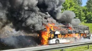 Pożar autokaru na A4 pod Krakowem 