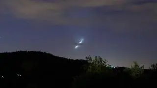Zorza polarna i żagiel słoneczny