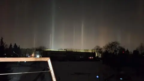 Było ciemno i lodowato. Na niebie w Krośnie wystąpiło rzadkie zjawisko