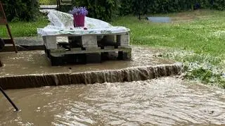 Ulewa w miejscowości Jerzmanowice koło Krakowa