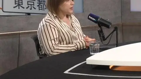 PODCAST O ZAGRANICY STILL CUE