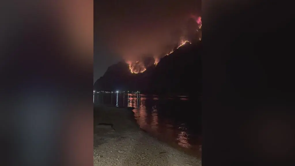 Pożar nad jeziorem Como