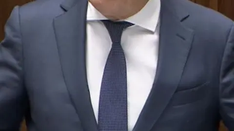 TUSK MINI CUE