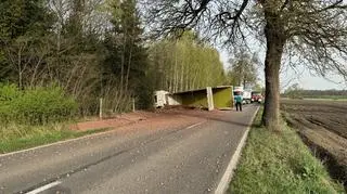 Wypadek na drodze DW175