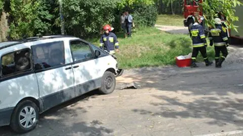 Dachowanie bez pasów