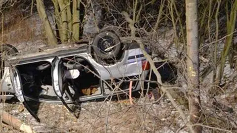 Dachowanie pod Niemodlinem