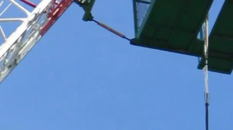 Wypadek na bungee. Pękła lina