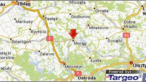 Bus uderzył w drzewo. 1 zabity, 12 rannych