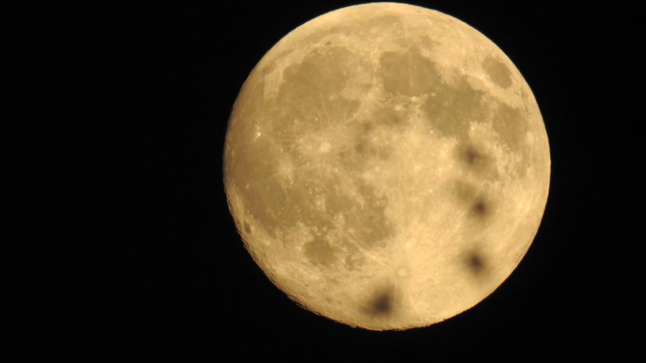 Tak jasnej pełni już w tym roku nie będzie. Zdjęcia