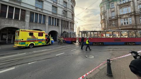 Tramwaj uderzył w budynek