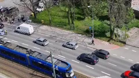 Zderzenie pojazdu dostawczego z tramwajem w Krakowie 