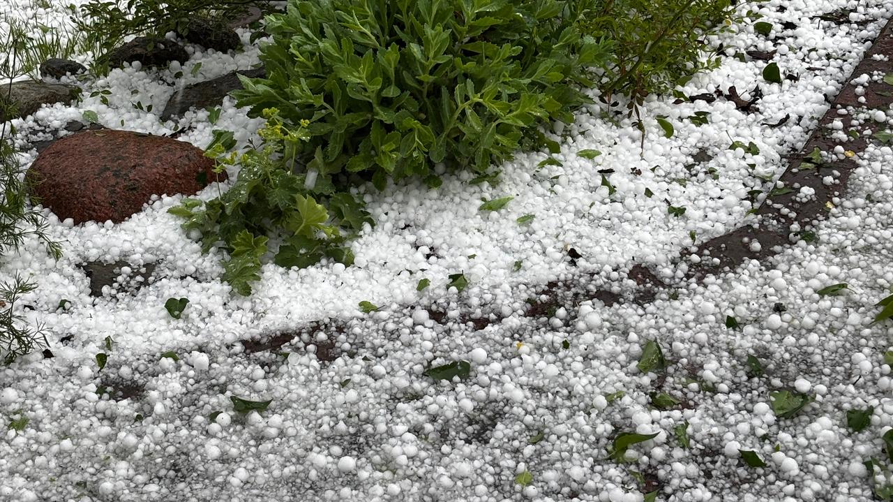 Potężne gradobicie na Mazurach. Nagranie