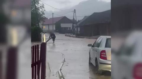 Podtopienia w Małopolsce, okolica miejscowości Książnicki pod Krakowem