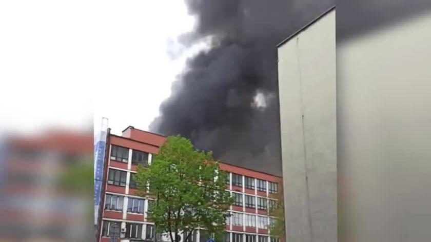 Pożar podkładów kolejowych w Katowicach- Szopienicach