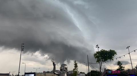 Nadejście chmur burzowych w Poznaniu