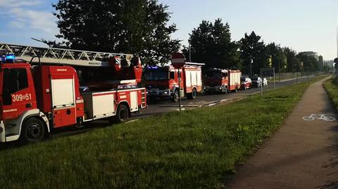 Pożar warsztatu samochodowego w Warszawie w dzielnicy Włochy przy al Jerozolimskich