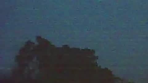 Spadający meteoryt 29