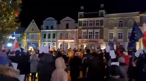 Protest w Pucku w obronie TVN